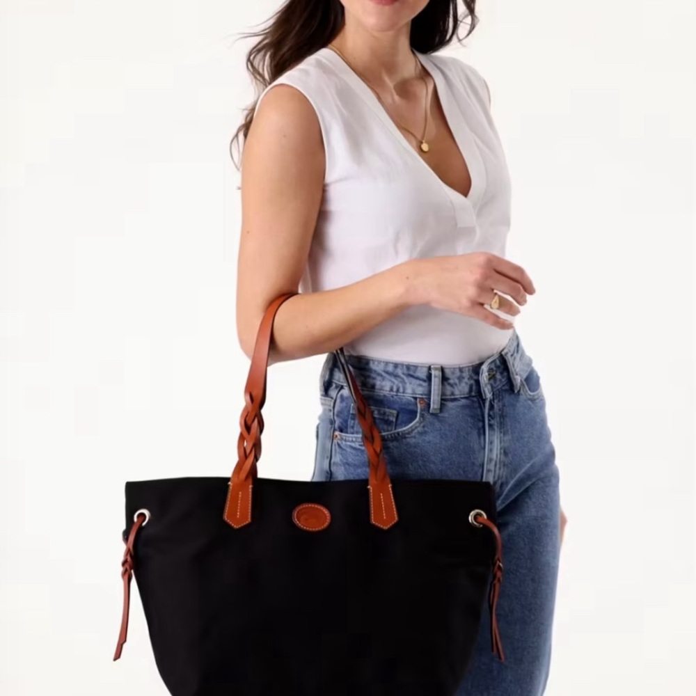 Dooney & Bourke nylon shopper🦆🦆